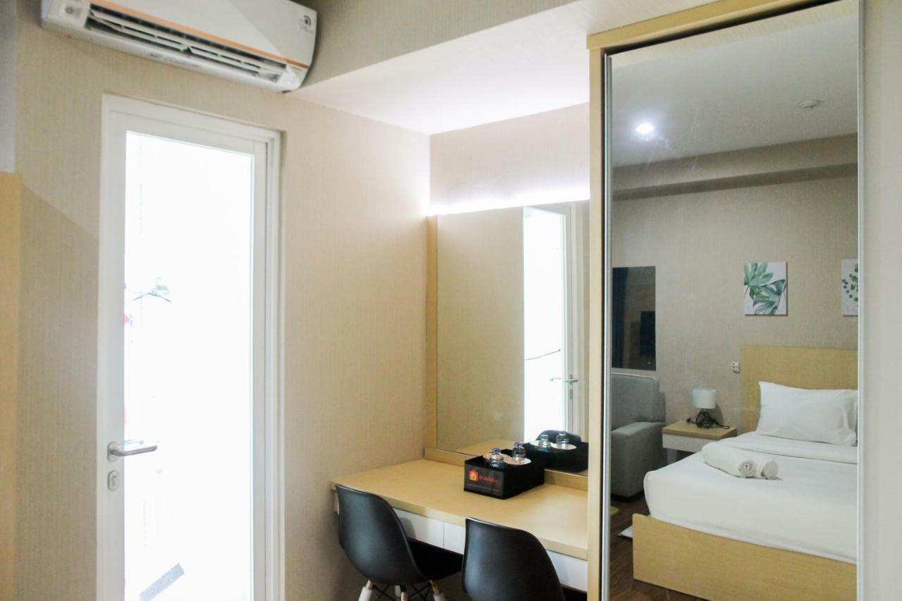 Cozy 1br Grand Kamala Lagoon By Travelio Bekasi